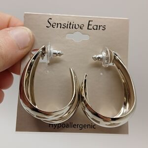 Silver Tone Chunky Hoop Earrings | Hypoallergenic | Sensitive Ears